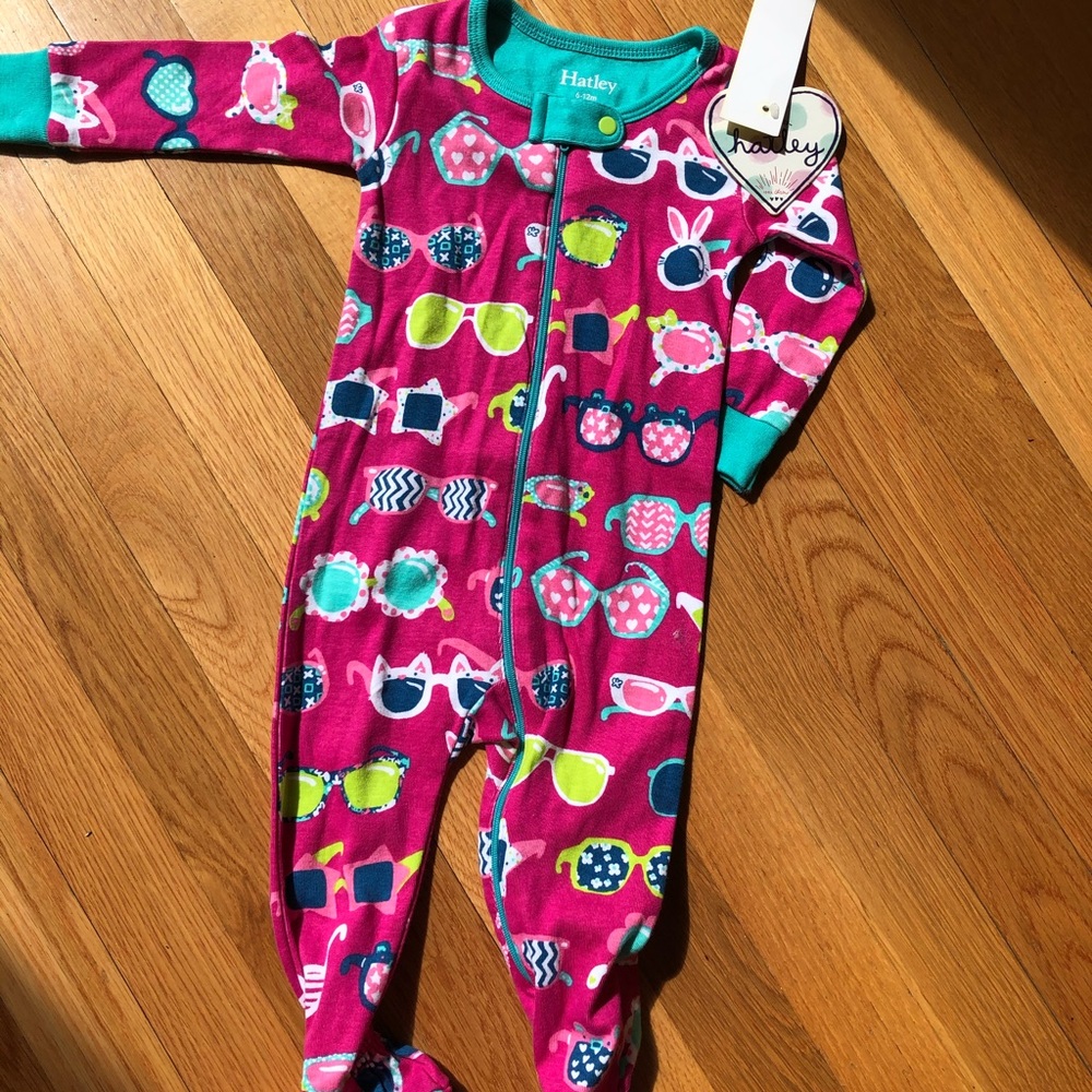 NWT Hatley Pajama With Feet, 6-12 months